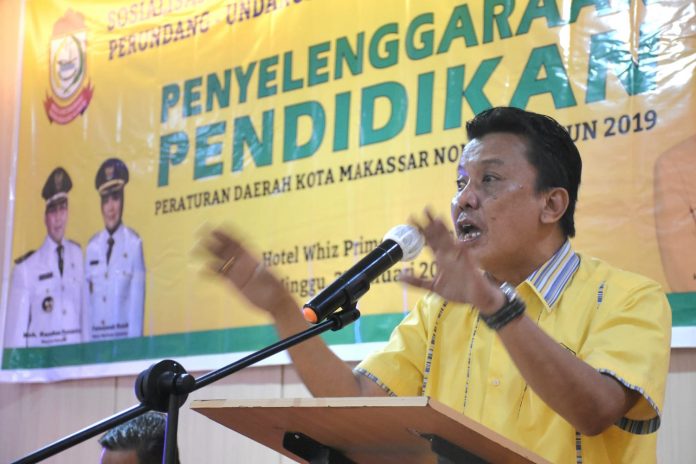 FOTO: Anggota DPRD Kota Makassar, Abdul Wahab Tahir menggelar Sosialisasi Peraturan Daerah (Perda) Nomor 1 Tahun 2019 tentang Penyelenggaraan Pendidikan, di Hotel Whiz Prime, Jl Jenderal Sudirman, Minggu (22/1/2023).