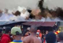 Isu Penculikan Anak, Ibu Paruh Baya Dibakar Hidup-Hidup di Kota Sorong FOTO: Seorang ibu paruh terpaksa harus meregang nyawa akibat dibakar massa, di Jalan Basuki Rahmat Kompleks Kokoda Km 8, Kota Sorong, Papua Barat Daya, sekitar pukul 06.00 WIT, Selasa (24/1).