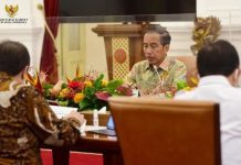 Presiden Pastikan Kesiapan Indonesia Gelar FIFA U-20 Hingga ANOC World Beach Games 2023 FOTO: Presiden Jokowi pimpin Ratas mengenai Persiapan Pelaksanaan Kegiatan Olahraga Nasional dan Internasional Tahun 2023, di Istana Merdeka, Jakarta, Rabu (25/01/2023) siang. (Foto: Humas Setkab/Agung)