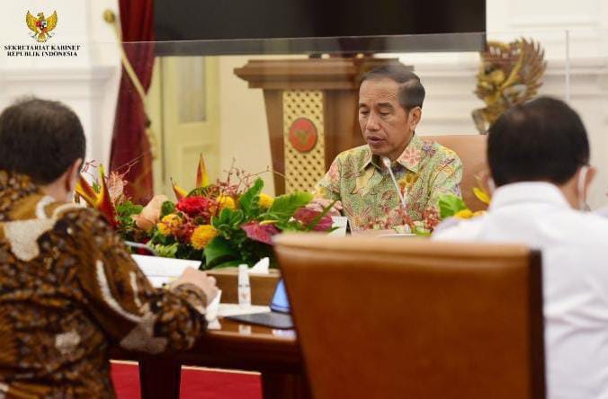 FOTO: Presiden Jokowi pimpin Ratas mengenai Persiapan Pelaksanaan Kegiatan Olahraga Nasional dan Internasional Tahun 2023, di Istana Merdeka, Jakarta, Rabu (25/01/2023) siang. (Foto: Humas Setkab/Agung)