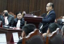 Sidang Pleno Uji Materi UU Pemilu 2017 Sistem Pemilihan Legislatif, Supriansa: Pemohon tidak Memiliki Legal Standing FOTO: Kuasa perwakilan DPR RI, Supriansa, SH anggota Komisi III dari Fraksi Partai Golkar di Sidang pleno perkara nomor 114/PUU-XX/2022 terkait uji materi UU Pemilu soal sistem pemilihan legislatif proporsional terbuka, berlangsung di gedung Mahkamah Konstitusi (MK) di Jakarta. Kamis (26/1/2023).