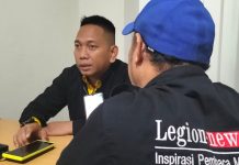 Bendahara Partai Golkar Maju Caleg Dapil 2 Makassar, Ismail: Bismillah FOTO: Bendahara DPD II Partai Golkar Makassar, H. IsmailIsmail saat ditemui awak media. Sabtu (28/1)