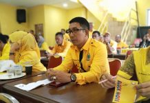 Pimcam Tamalate Segera Konsolidasi Pemenang Partai Golkar di Tingkatan Pimlur FOTO: Syarifuddin Daeng Jarre Pimpinan Kecamatan Tamalate saat mengikuti orientasi Pimcam DPD II Partai Golkar kota makassar.