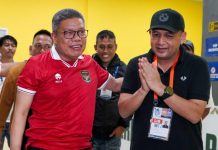 Nama Andi Ina Disebut Ketua KIM Sulsel, AIA Berharap Taufan Pawe FOTO: Ketua DPD I Partai Golkar, HM Taufan Pawe dan Ketua DPD II Golkar Makassar Munafri Arifuddin usai digelar liga satu PSM Versus Rans Nusantara FC dengan skor akhir 3 - 1.