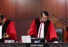 Sah, MK Tegaskan Presiden 2 Periode Tak Bisa Jadi Cawapres! Foto: Sidang MK (ANTARA FOTO/Indrianto Eko Suwarso)