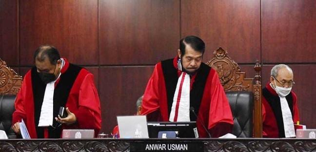IMG-20230131-WA0105 Foto: Sidang MK (ANTARA FOTO/Indrianto Eko Suwarso)