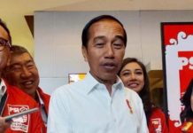 Presiden Jokowi Buka Suara Soal Isu Reshuffle, Rabu Pon: Kamis-nya Kamis Wage Foto: Presiden Joko Widodo usai menghadiri Hari Ulang Tahun Ke-8 PSI di Jakarta, Selasa (31/1/2023). (Antara)