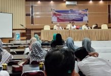Wabup Bulukumba: Angka Privalensi Stunting 28,4 Persen Perlu Ditekan Lagi FOTO: Wakil Bupati, Andi Edy Manaf Rapat Koordinasi Tim Percepatan Penurunan Stunting Kabupaten Bulukumba di Aula Kantor Bapelitbanda Bulukumba, Rabu 1 Februari 2023.