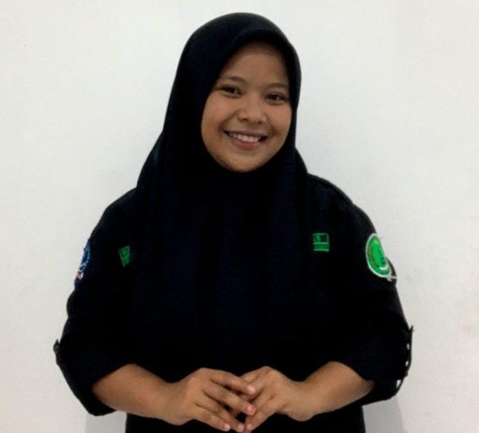 FOTO: Risma Safitri Mahasiswa UNM Makassar, Ketua Panitia Pendidikan Multikultural untuk Pemuda