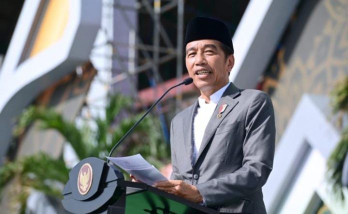 FOTO: Presiden RI Joko Widodo (Jokowi) saat menghadiri Resepsi Puncak Satu Abad Nahdlatul Ulama (NU), yang digelar di Gelora Delta Sidoarjo, Jawa Timur, Selasa (07/02/2023).