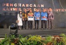 BPKPD Bulukumba Terima Penghargaan Penyetor Pajak Tertinggi FOTO: Gala Dinner With Taxpayer di Ballroom Phinisi 2 Hotel Claro Makassar, Rabu, 8 Februari 2023.
