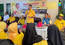 Jelang Pemilu 2024, Golkar Perkuat Basis, Appi Roadshow ke Pimlur Tamparang Keke FOTO: H. Munafri Arifuddin, Ketua DPD II Partai Golkar Makassar kembali menggelar roadshow ke pimpinan kecamatan partai Golkar. Jumat (10/2)