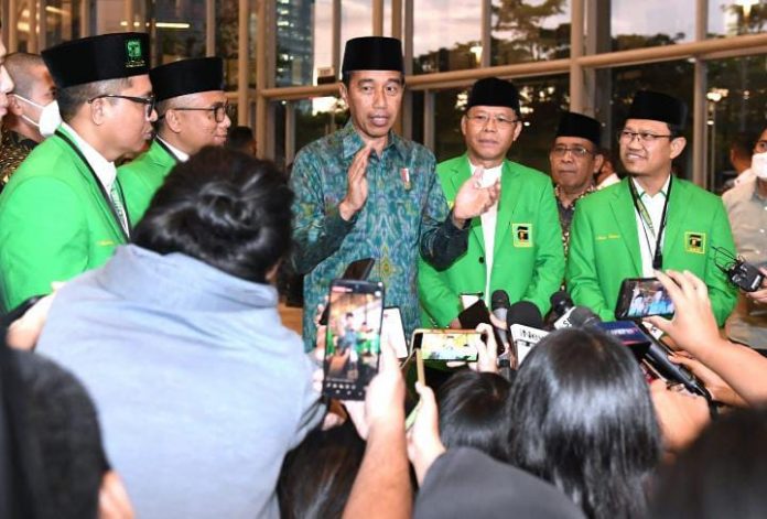 FOTO: Keterangan Pers Presiden Joko Widodo usai Menghadiri Puncak Hari Lahir Partai Persatuan Pembangunan (PPP) ke-50 Tahun dan Pembukaan Workshop Nasional DPR RI dan DPRD PPP, 17 Februari 2023.