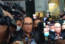 KPK Mulai Bidik Satu-persatu Geng Pejabat Tajir di Kemenkeu Foto: Rafael Alun Trisambodo usai jalani pemeriksaan di KPK Rabu (1/3)/RMOL