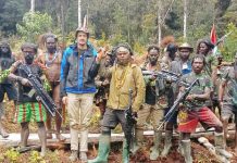 Kondisi Terakhir Tawanan Teroris KKB, Pilot Susi Air, Philip Mark: Maria and Jacob, I love you FOTO: Kondisi terbaru pilot Susi Air, Philip Mark Merthens yang disandera TPNPB-OPM. (Ist)