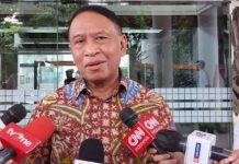 Katanya Benahi Sepakbola, Zainudin Amali Malah Jadi Komisaris Independen Bank Mandiri FOTO: Zainudin Amali mengantarkan surat pengunduran dirinya sebagai Menpora ke Menteri Sekretariat Negara (Mensesneg) Pratikno di Kantor Kemensetneg, Jakarta Pusat, Kamis (9/3/2023). (Ist)