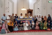 Sambut Ramadhan, Club IKA Spensa 84 Gelar Pengajian FOTO: Alumni Sekolah Menengah Pertama (SMP) Negeri 1 Makassar, yang tergabung dalam Spirit Club Ikatan Alumni (IKA)Spensa 84, Sabtu kemarin (18/3) melaksanakan pengajian menyambut bulan Ramadhan 1444 H.