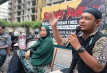 Dialog Publik PBHI Bahas Oknum Timsel Temui Calon Anggota KPU Sulsel FOTO: Kiri Syamsul Bahri Majjaga, (Moderator) Samsang Syamsir Koordinator Masyarakat Sipil Sulawesi Selatan dan Ketua Cabang HMI Muhammad Arsyi Jailolo. Selasa (28/3/2023)