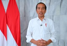 Presiden Jokowi Hormati Keputusan FIFA Terkait Piala Dunia U-20 FOTO: Presiden Joko Widodo saat memberikan keterangan persnya terkait Federasi Sepak Bola Internasional (FIFA)