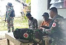 Satgas Yonif 132/BS Berikan Pelayanan Kesehatan Gratis FOTO: Satgas Yonif 132/BS melaksanakan kegiatan pelayanan kesehatan gratis bagi masyarakat Kampung Sawiyatami, Distrik Mannem, Kabupaten Keerom, Provinsi Papua, Jumat (31/03/2023).