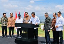 Resmikan KEK Lido, Presiden: Pembangunan Infrastruktur Bawa Manfaat Ekonomi FOTO: Presiden RI Joko Widodo (Jokowi) meresmikan Kawasan Ekonomi Khusus (KEK) Lido yang berlokasi di Desa Watesjaya, Kecamatan Cigombong, Kabupaten Bogor, Jawa Barat, Jumat (31/03/2023).