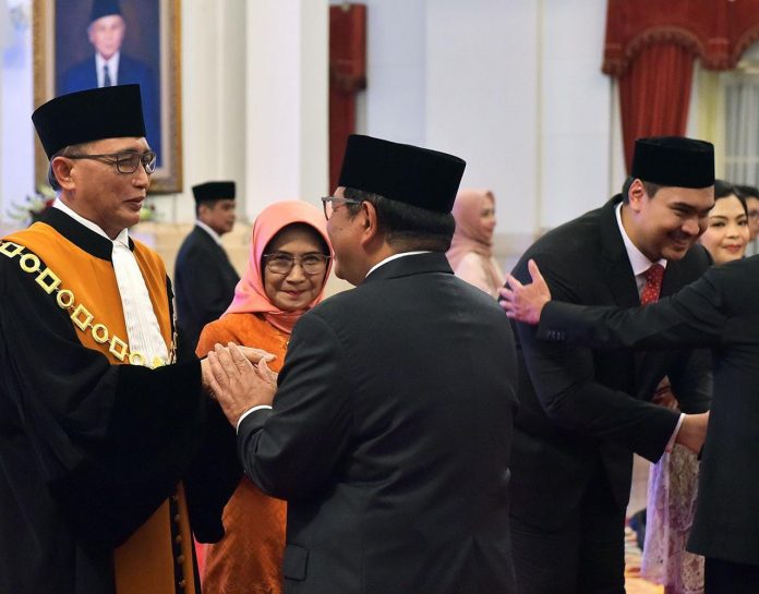 FOTO: Sunarto sebagai Wakil MA Bidang Yudisial, di Istana Negara, Jakarta, Senin (03/04/2023). (Foto: Humas Setkab/Agung)