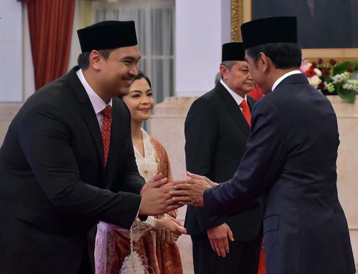 FOTO: Dito Ariotedjo usai dilantik sebagai Menteri Pemuda dan Olahraga (Menpora) oleh Presiden Joko Widodo di istana merdeka Jakarta beberapa waktu lalu (setkab)