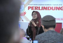 Budi Hastuti Gelar Sosialisasi Perda Perlindungan Anak di Makassar FOTO: Anggota DPRD Kota Makassar, Budi Hastuti menggelar Sosialisasi Peraturan Daerah (Perda) nomor 5 tahun 2018 tentang Perlindungan Anak, di Hotel Royal Bay Makassar, Rabu (5/4/2023).
