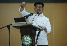 Mentan SYL Dorong Mahasiswa Polbangtan Jadi Pionir dan Champion Pertanian Indonesia FOTO: Menteri Pertanian Syahrul Yasin Limpo (Mentan SYL) saat berada di Politeknik Pembangunan Pertanian (Polbangtan) Bogor