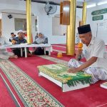 Lapas Makassar Laksanakan Lomba Semarak Ramadan 1444 H Bagi WBP FOTO: Salah satu warga binaan mengikuti kegiatan lomba Semarak Ramadan 1444 Hijriah di Masjid Da'watul Ikhsan Lapas, Rabu (12/4/2023).