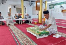 Lapas Makassar Laksanakan Lomba Semarak Ramadan 1444 H Bagi WBP FOTO: Salah satu warga binaan mengikuti kegiatan lomba Semarak Ramadan 1444 Hijriah di Masjid Da'watul Ikhsan Lapas, Rabu (12/4/2023).