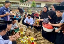 Hadiri Pemakaman Bpk Edy Sudarto, Andi Rahim: Sangat Kehilangan Sosok Sahabat yang Baik