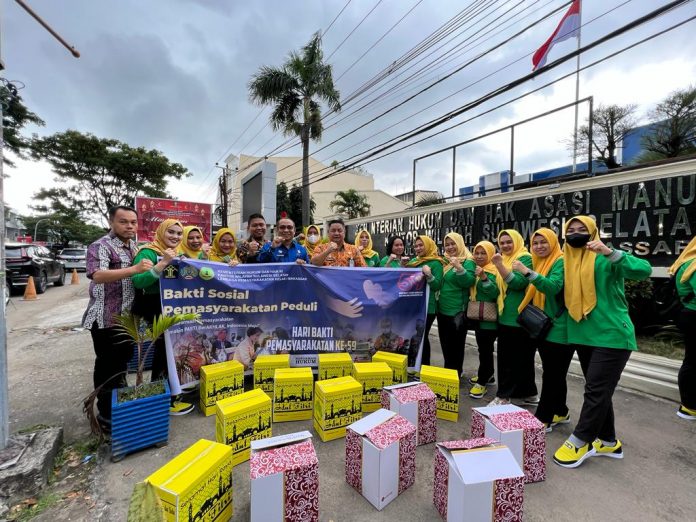 FOTO: Kantor Wilayah (Kanwil) Kementerian Hukum dan Ham Sulawesi Selatan laksanakan kegiatan Pemasyarakatan peduli sekaligus bakti sosial kepada masyarakat dalam rangka rangkaian kegiatan Hari Bakti Pemasyarakatan ke 59 tahun 2023, Jum'at (14/4/23).