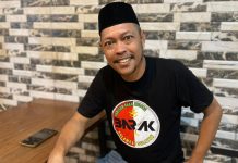BARAK Sulsel Minta Hentikan Propaganda di Medsos, Seolah TNI Pelaku Pembakaran Masjid di Makassar FOTO: Ketua BARAK Sulsel Umar Hankam