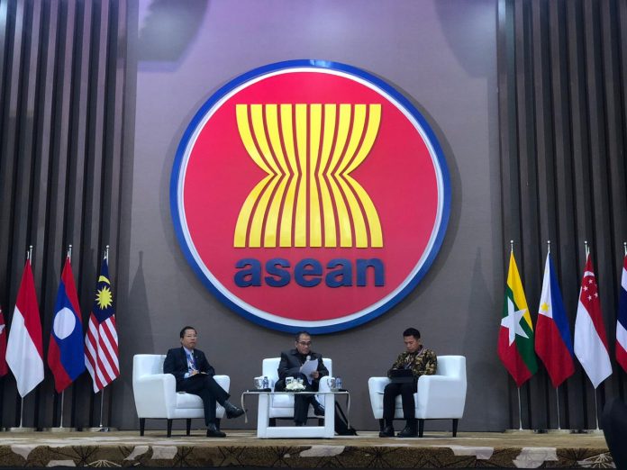 FOTO: Sekretaris Jenderal Kementerian Pertanian Republik Indonesia (Kementan RI) Kasdi Subagyono saat menghadiri acara ASEAN Conference on Strengthening Food Security Integration secara virtual pada Senin, 17 April 2023.