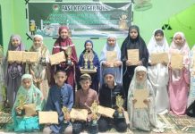 Akhir Ramadan GEPBUL Gelar Kegiatan Islamia Bagi Generasi Muda FOTO: Para juara lomba Adzan, Tadarus dan Latihan praktek Sholat.