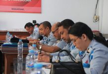 Lapas Makassar Laksanakan Sidang TPP Kepada Narapidana FOTO: Lapas Klas IA Makassar laksanakan Sidang TPP kepada 22 orang WBP. Bertempat di Ruang Seksi Bimkemas, Kamis (27/4/23).