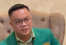 Besok DCS Dibuka KPU, PPP Bajak Bendahara Partai NasDem Makassar FOTO: Tangkap layar Muhammad Arfa Yusuf Bendahara Partai NasDem Makassar, saat menyatakan telah bergabung dengan PPP Kota Makassar.