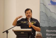 Irjen Kementan: Perlu Komitmen Bersama Untuk Mewujudkan Kedaulatan Pangan FOTO: Inspektur Jenderal Kementerian Pertanian Dr Jan S Maringka pada Gelar Wicara Paskah Senior Gerakan Mahasiswa Kristen Indonesia bertempat di Wisma Kinasih Depok (29/4).