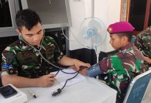 Jaga Kesehatan, Prajurit Petarung Yonmarhanlan VI Laksanakan Urikes Berkala FOTO: Prajurit Yonmarhanlan VI laksanakan Uji Pemeriksaan Kesehatan (Urikes) berkala tahun 2023 di Balai Prajurit KKO Soepardi Mako Yonmarhanlan VI, Jalan Yos Soedarso No. 308 Makassar. Rabu (03/05/2023)