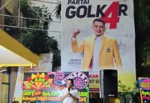 Bacaleg Partai Golkar Gelar Silahturrahmi dengan Pimcam dan Pimlur se Kota Makassar FOTO: Sekertaris DPD Partai Golkar Makassar, Abdul Wahab Tahir