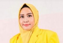 Maju Bacaleg Partai Golkar Dapil 4 Makassar, ini Niat Ratna Raki FOTO: Ratna Raki Bakal Calon Anggota Legeslatif Dapil 4 Makassar, Kecamatan Panakukang dan Manggala