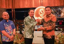 Lewat Ajang Makassar Direct Sale di Ambon, Dirut F8 Ajak Pemprov Ambon Kolaborasi Tampilkan Budaya Maluku FOTO: Direktur Utama PT F8 atau Makassar International Eight Festival and Forum, Sofyan Setyawan hadir mengajak unsur Pemkot Ambon, Pemprov Maluku dan industri UMKM mengambil bagian di event intenasional