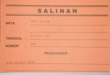 Merasa Ditipu, Kuasa Direksi Bakal Laporkan Dirut PT. KYP ke Polisi Foto hasil tangkap layar dari akta notaris Yuli Elvita, S.H,. M. Kn. SK Menteri Hukum dan HAM RI Nomor AHU-00209 AH. 02.01 Tahun 2018 Nomor salinan Kuasa Direksi Tanggal 30 Maret 2023, Nomor 107 Penghadap Tn. Khairul Fitri.