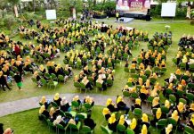 Golkar Target 2 Kursi di Dapil Makassar B, Kader dan Simpatisan: oppoki Rahman Pina FOTO: Rahman Pina mengumpulkan ribuan tim pemenangan yang masih solid dan terjaga sejak 2019 lalu di Max One Hotel, Minggu 21 Mei 2024.
