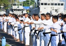 Asah Kemampuan Beladiri, Prajurit Petarung Yonmarhanlan VI Latihan Bersama Karate – Ka Inkai Sulsel dan Sulbar FOTO: Prajurit Petarung Batalyon Marinir Pertahanan Pangkalan (Yonmarhanlan) VI Makassar melaksanakan Latihan Bersama Majelis Sabuk Hitam (MSH) di Gedung Sultan Hasanuddin Lantamal VI, Jl. Yos Sudarso No.308 Kota Makassar. Minggu (21/05/2023).