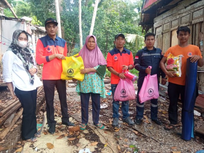 FOTO: Badan Penanggulangan Bencana Daerah (BPBD) Kabupaten Kepulauan Selayar Sulawesi Selatan melalui giat assesmant dan penyaluran bantuan tanggap darurat (BTD), Rabu, (24/5) pagi.