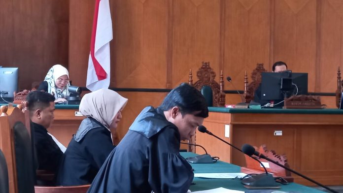 IMG-20230529-WA0391 FOTO: JPU Kasus Tindak Pidana Korupsi PDAM Makassar. Senin (29/5)