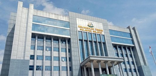 Kejati Sulsel Diminta Segera Tetapkan Tersangka Baru Kasus Korupsi Bibit Nanas FOTO: Kantor Kejaksaan Tinggi Sulawesi Selatan Jl. Urip sumoharjo Km. 4 Kota Makassar. (UMR/LN)