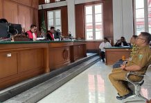 Sidang Tipikor Penyimpangan Penetapan Harga Jual Pasir Laut Takalar, JPU Hadirkan 3 Saksi FOTO: Suasana sidang Penetapan Harga Jual Pasir Laut Takalar, JPU Hadirkan 3 Saksi. Selasa (6/6/2023)
